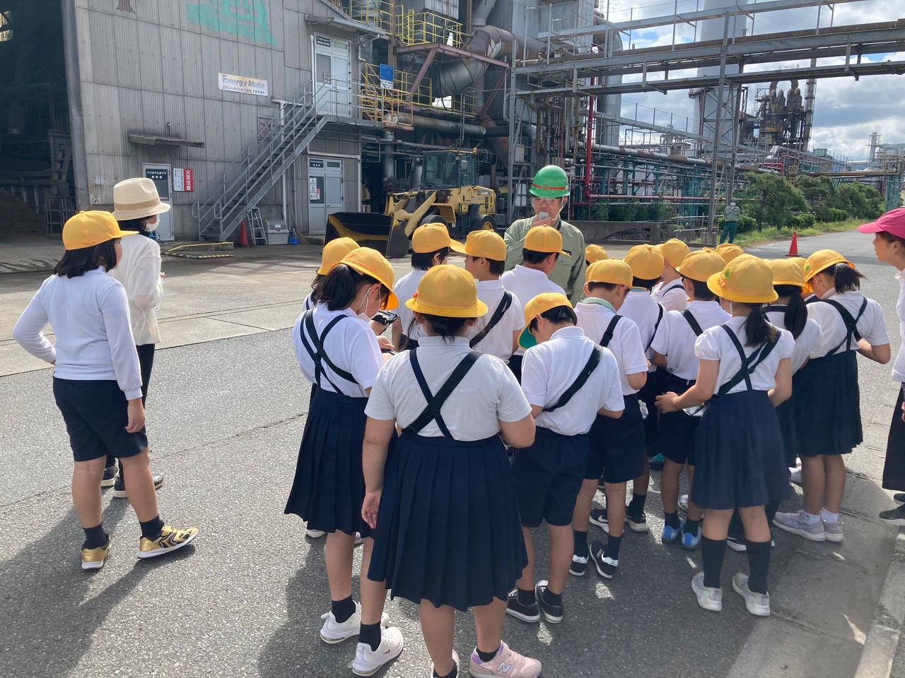 プラント見学の様子